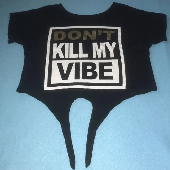 FREEZE crop top “Don’t Kill My Vibe” ties at bottom short sleeve T-shirt size M - Picture 2 of 6
